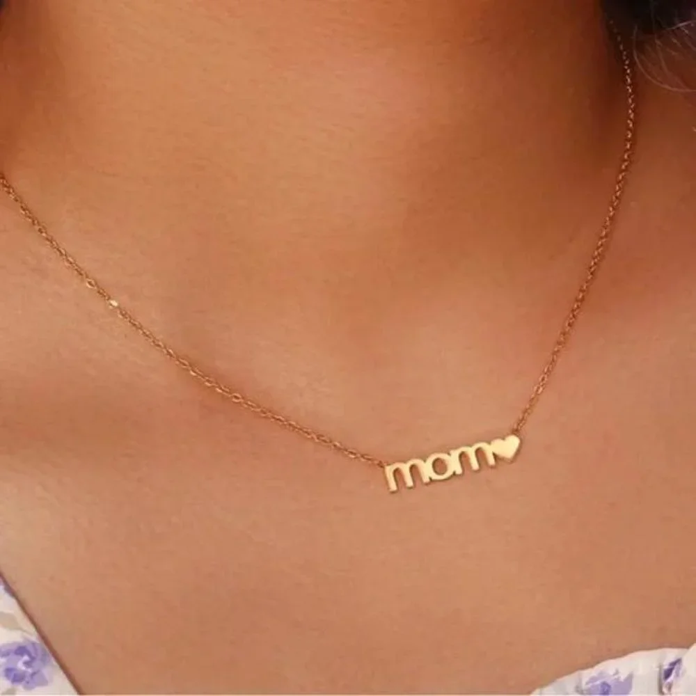 NEW MOM HEART 18K GOLD NECKLACE, NICE NECKLACE, CUTE NECKLACE - Picture 5 of 6